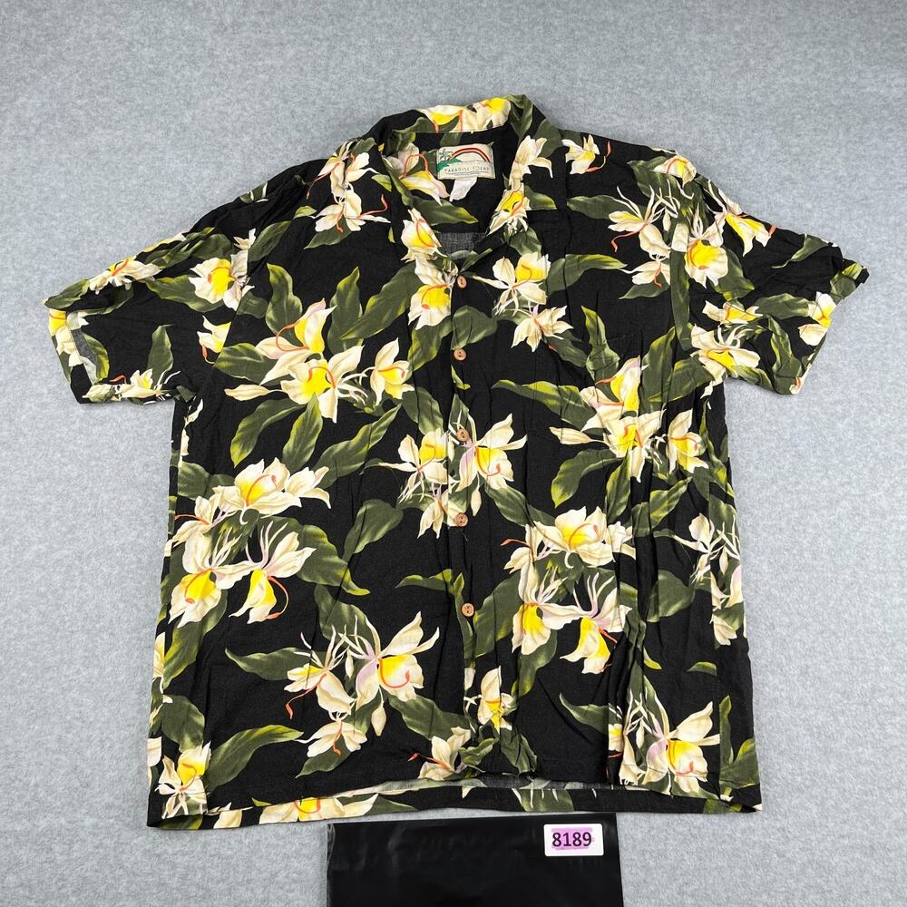 Paradise Found Shirt Large Black Floral Hawaiian USA Button Up Short Sleeve Mens